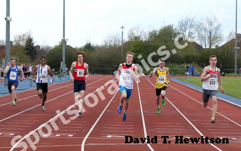 Mens 100 metres, Shildon Track and Field.